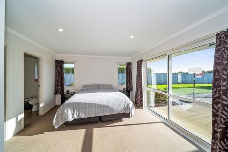 Photo of property in 470 Turuturu Road, Hawera, 4674