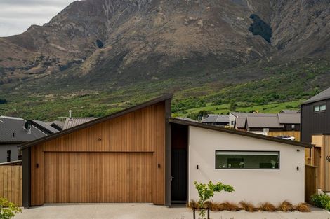 Photo of property in 62 Muster Road, Jacks Point, 9371