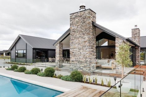 Photo of property in 72 Hartwell Drive, Kelvin Grove, Palmerston North, 4470