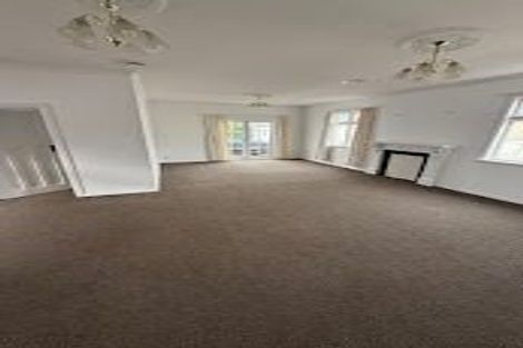 Photo of property in 22 Riddlers Crescent, Petone, Lower Hutt, 5012