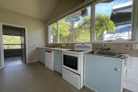 Photo of property in 116 Moncks Spur Road, Redcliffs, Christchurch, 8081