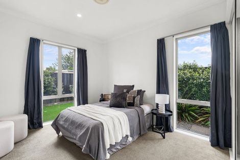 Photo of property in 14 Rockport Place, Parklands, Christchurch, 8083