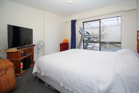 Photo of property in 2/37 Hillside Road, Papatoetoe, Auckland, 2025