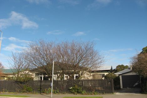 Photo of property in 229 Springfield Road, St Albans, Christchurch, 8014