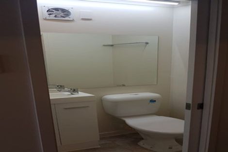 Photo of property in 25 Okareka Place, Pakuranga Heights, Auckland, 2010