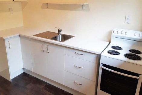 Photo of property in 2 Konini Road, Titirangi, Auckland, 0604