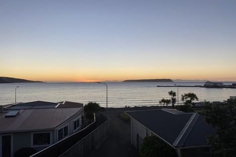 Photo of property in 41a Moana Road, Plimmerton, Porirua, 5026