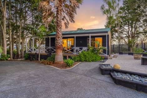 Photo of property in 267 School Road, Te Arai, Wellsford, 0974