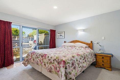 Photo of property in 11 Fishermans Drive, Coastlands, Whakatane, 3120
