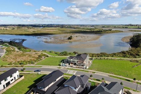 Photo of property in 7 Emerald Avenue, Rosehill, 2113
