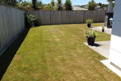 Photo of property in 36 Resolution Drive, Whitby, Porirua, 5024
