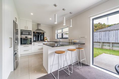 Photo of property in 107 Riverstone Drive, Riverstone Terraces, Upper Hutt, 5018