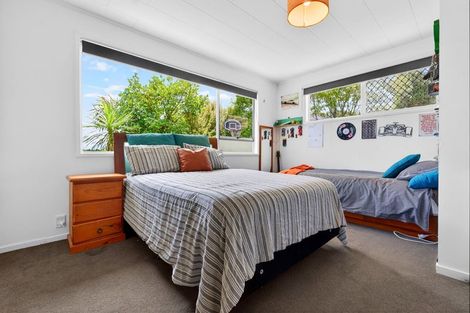 Photo of property in 69 Kia Ora Road, Beach Haven, Auckland, 0626