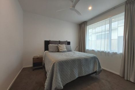 Photo of property in 6a Queens Road, Glen Avon, New Plymouth, 4312