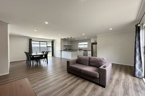 Photo of property in 29 Cynisca Crescent, Wallaceville, Upper Hutt, 5018