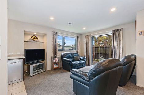 Photo of property in 1/19 Tower Street, Hornby, Christchurch, 8042