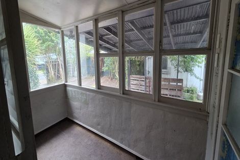 Photo of property in 1 Grayson Avenue, Mangakakahi, Rotorua, 3015