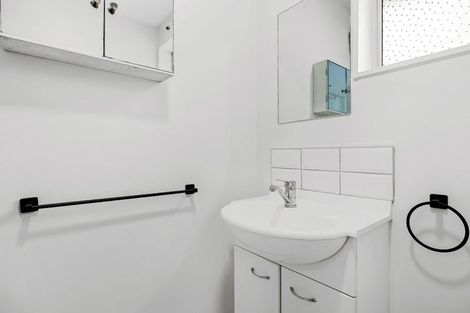 Photo of property in 5/80 Charles Street, Waltham, Christchurch, 8011
