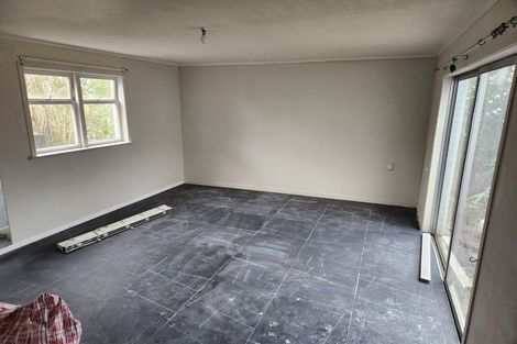 Photo of property in 77 Royal Road, Massey, Auckland, 0614