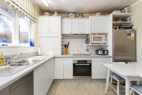 Photo of property in 4 Makora Street, Fendalton, Christchurch, 8041