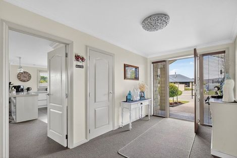Photo of property in 10 Larch Crescent, Alexandra, 9320