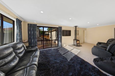 Photo of property in 3 Four Oaks Place, Pukekohe, 2120