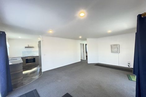 Photo of property in 6 Topaz Place, Bishopdale, Christchurch, 8053