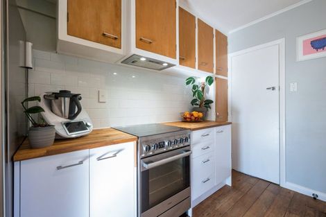 Photo of property in 60 Emano Street, Toi Toi, Nelson, 7010