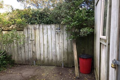 Photo of property in 94 Tannadyce Street, Strathmore Park, Wellington, 6022