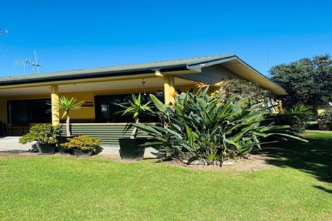 Photo of property in 50 Hillview Road, Waihi Beach, 3611