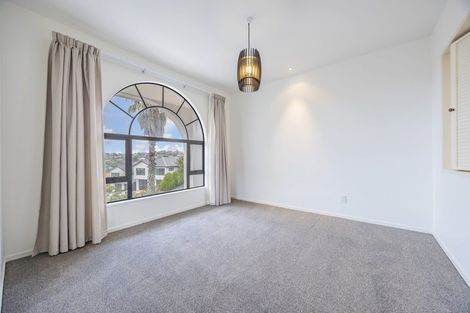 Photo of property in 5 Egret Court, Unsworth Heights, Auckland, 0632