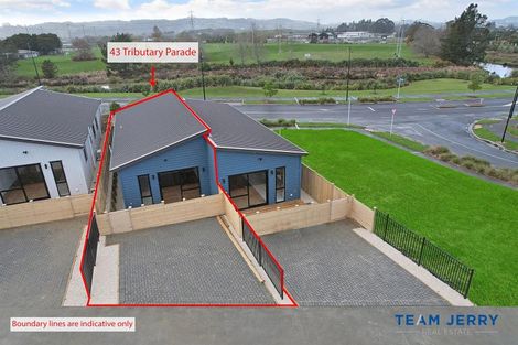 Photo of property in 43 Tributary Parade, Karaka, 2113