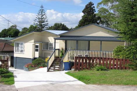 Photo of property in 13 Milich Terrace, Te Atatu South, Auckland, 0610