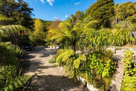 Photo of property in 259 Queen Charlotte Drive, Havelock, 7281
