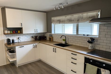 Photo of property in 10 Urella Place, Spreydon, Christchurch, 8024