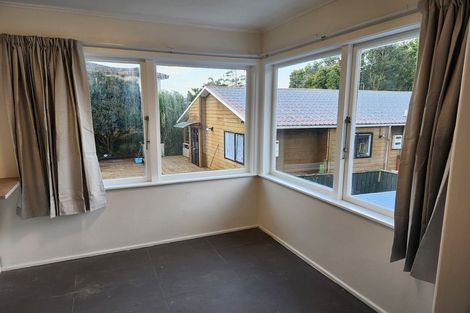 Photo of property in 8 Alston Avenue, Kelston, Auckland, 0602