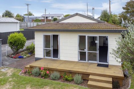 Photo of property in 4 Hinemoa Avenue, Taupo, 3330
