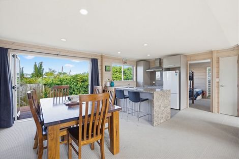 Photo of property in 42 Carina Way, Whitianga, 3510