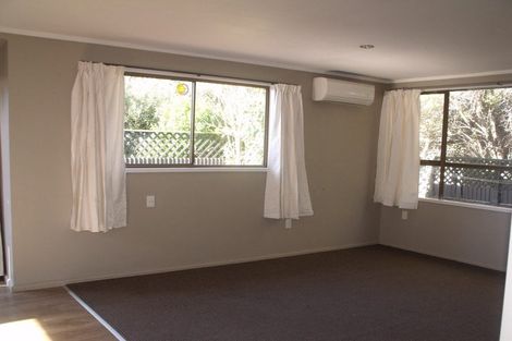 Photo of property in 805a Hastings Street North, Hastings, 4122