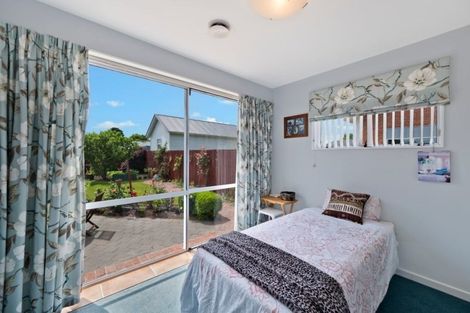 Photo of property in 9 Burnbrae Street, Saint Martins, Christchurch, 8022