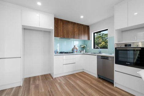 Photo of property in 24a Aurea Avenue, Pakuranga, Auckland, 2010