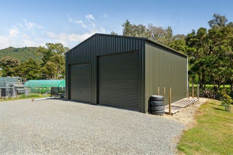 Photo of property in 5523 Masterton Castlepoint Road, Tinui, Masterton, 5889