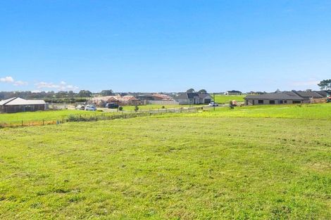 Photo of property in 61 Mclarin Road, Glenbrook, Waiuku, 2681