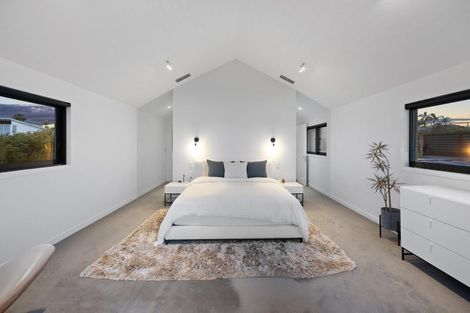 Photo of property in 24 Seacliffe Avenue, Belmont, Auckland, 0622