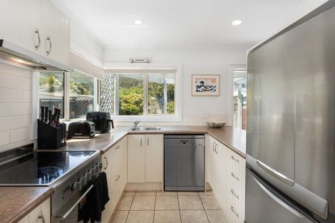 Photo of property in 284 Waiwhetu Road, Fairfield, Lower Hutt, 5011