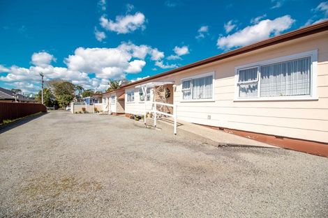 Photo of property in 48 Peel Street, Westport, 7825