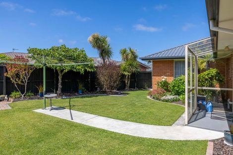 Photo of property in 5 Thistledown Place, Woolston, Christchurch, 8062
