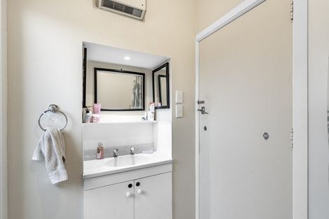 Photo of property in 72 Hamilton Street, East Gore, Gore, 9710