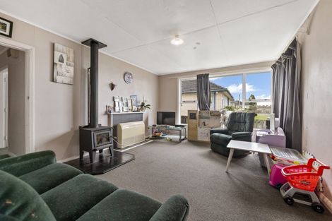 Photo of property in 11 Avon Street, Stratford, 4332