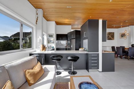 Photo of property in 368a Devon Street West, Lynmouth, New Plymouth, 4310